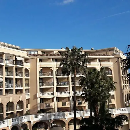 Palm D'azur * Κάννες